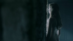 extant_GameOfThrones_5x05-KillTheBoy_1846