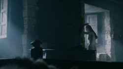 extant_GameOfThrones_5x05-KillTheBoy_1877