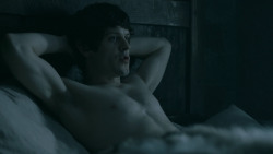 extant_GameOfThrones_5x05-KillTheBoy_1897