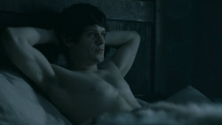 extant_GameOfThrones_5x05-KillTheBoy_1902