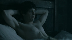 extant_GameOfThrones_5x05-KillTheBoy_1915