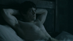 extant_GameOfThrones_5x05-KillTheBoy_1929