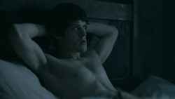 extant_GameOfThrones_5x05-KillTheBoy_1933