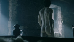 extant_GameOfThrones_5x05-KillTheBoy_1940