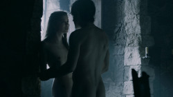 extant_GameOfThrones_5x05-KillTheBoy_1979
