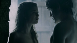 extant_GameOfThrones_5x05-KillTheBoy_1991
