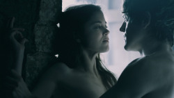 extant_GameOfThrones_5x05-KillTheBoy_2007