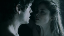 extant_GameOfThrones_5x05-KillTheBoy_2036