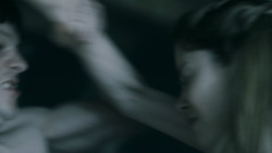 extant_GameOfThrones_5x05-KillTheBoy_2078