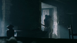 extant_GameOfThrones_5x05-KillTheBoy_2103