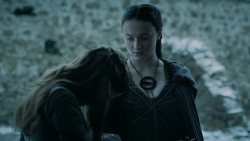 extant_GameOfThrones_5x05-KillTheBoy_2277