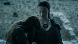 extant_GameOfThrones_5x05-KillTheBoy_2278