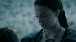extant_GameOfThrones_5x05-KillTheBoy_2286
