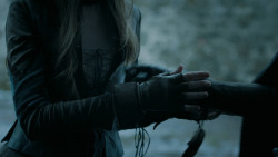 extant_GameOfThrones_5x05-KillTheBoy_2290