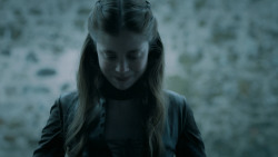 extant_GameOfThrones_5x05-KillTheBoy_2295