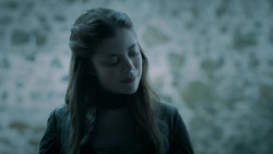 extant_GameOfThrones_5x05-KillTheBoy_2302