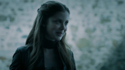 extant_GameOfThrones_5x05-KillTheBoy_2357
