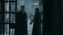 extant_GameOfThrones_5x05-KillTheBoy_2380