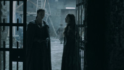 extant_GameOfThrones_5x05-KillTheBoy_2383