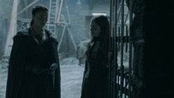 extant_GameOfThrones_5x05-KillTheBoy_2396