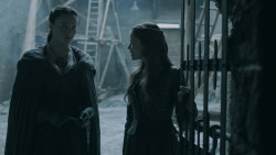 extant_GameOfThrones_5x05-KillTheBoy_2407