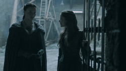 extant_GameOfThrones_5x05-KillTheBoy_2408