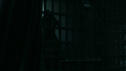 extant_GameOfThrones_5x05-KillTheBoy_2426