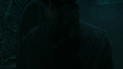 extant_GameOfThrones_5x05-KillTheBoy_2431