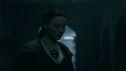 extant_GameOfThrones_5x05-KillTheBoy_2465