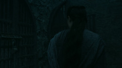 extant_GameOfThrones_5x05-KillTheBoy_2479