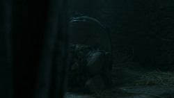 extant_GameOfThrones_5x05-KillTheBoy_2495