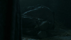 extant_GameOfThrones_5x05-KillTheBoy_2498
