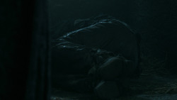 extant_GameOfThrones_5x05-KillTheBoy_2499