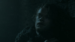 extant_GameOfThrones_5x05-KillTheBoy_2515