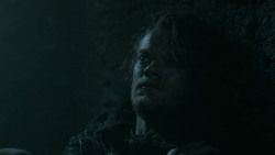 extant_GameOfThrones_5x05-KillTheBoy_2518