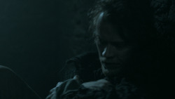 extant_GameOfThrones_5x05-KillTheBoy_2535