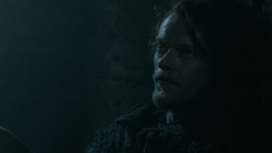 extant_GameOfThrones_5x05-KillTheBoy_2539