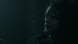 extant_GameOfThrones_5x05-KillTheBoy_2546