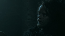 extant_GameOfThrones_5x05-KillTheBoy_2547