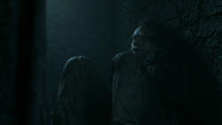 extant_GameOfThrones_5x05-KillTheBoy_2556