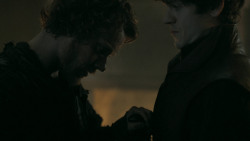 extant_GameOfThrones_5x05-KillTheBoy_2579
