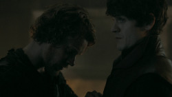 extant_GameOfThrones_5x05-KillTheBoy_2581