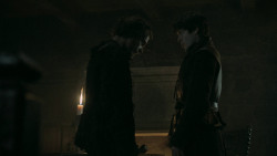 extant_GameOfThrones_5x05-KillTheBoy_2596