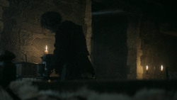 extant_GameOfThrones_5x05-KillTheBoy_2606