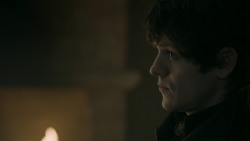 extant_GameOfThrones_5x05-KillTheBoy_2610