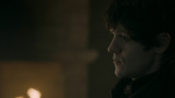 extant_GameOfThrones_5x05-KillTheBoy_2613