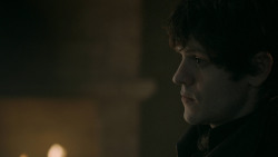 extant_GameOfThrones_5x05-KillTheBoy_2615