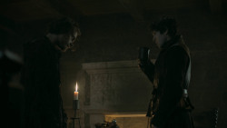 extant_GameOfThrones_5x05-KillTheBoy_2629