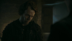 extant_GameOfThrones_5x05-KillTheBoy_2657