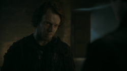 extant_GameOfThrones_5x05-KillTheBoy_2665